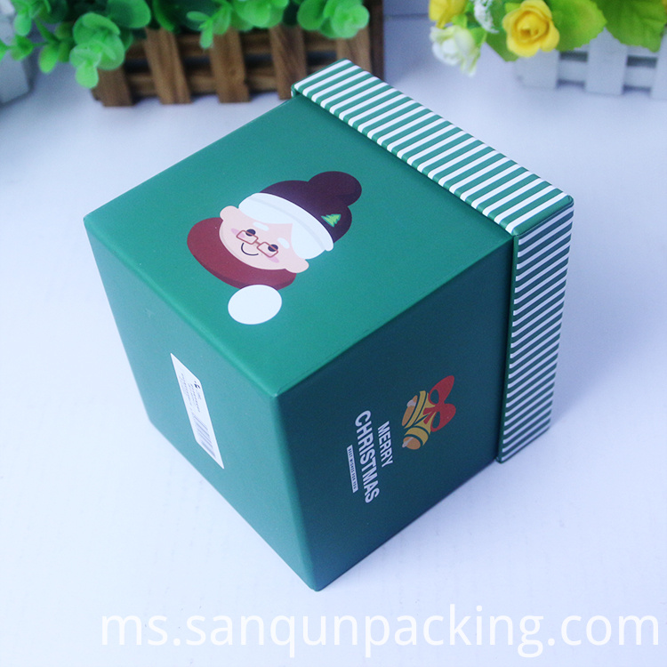 Kotak hadiah Gift Box